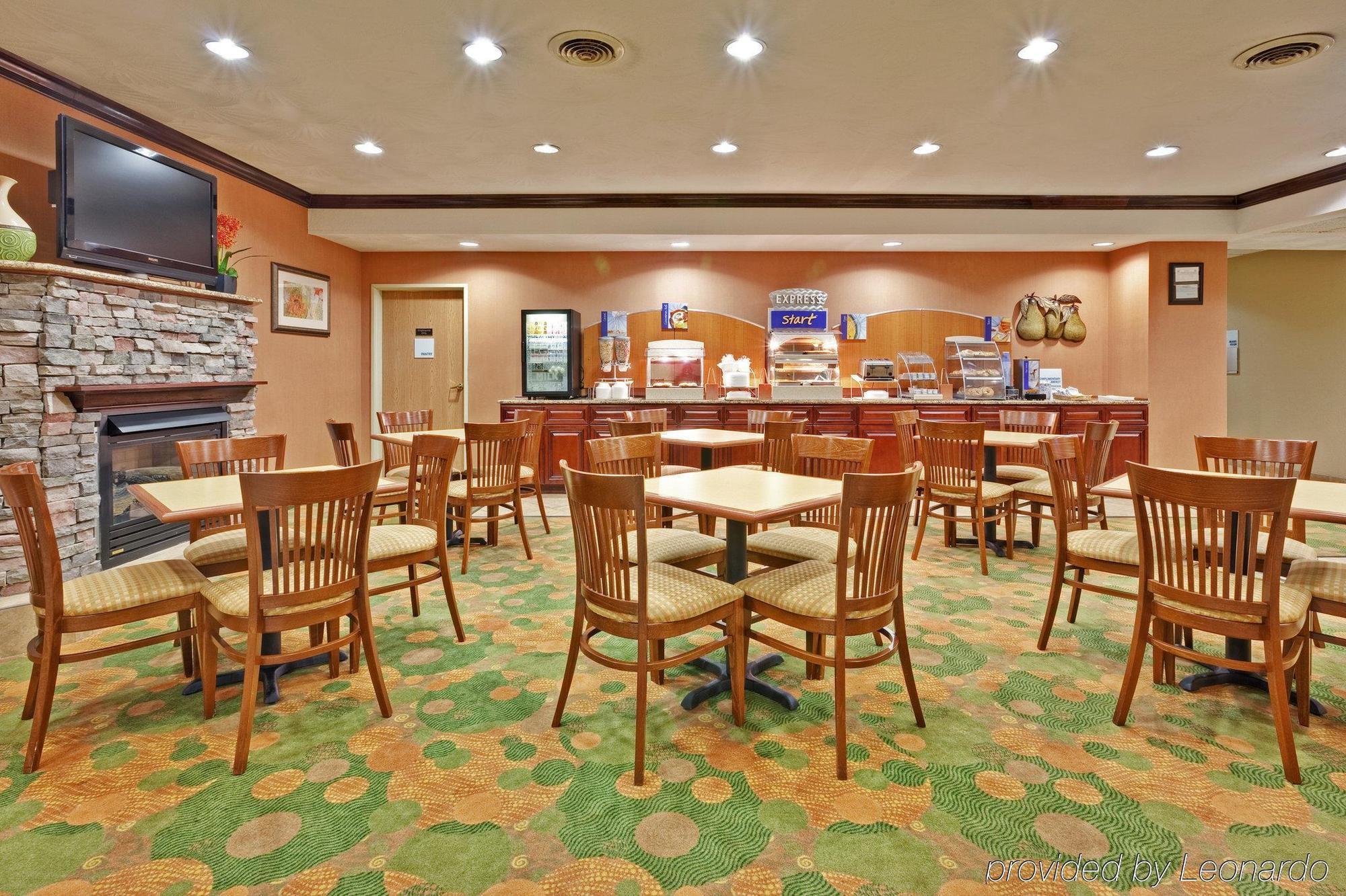 Holiday Inn Express Winfield - Teays Valley Hurricane Ngoại thất bức ảnh